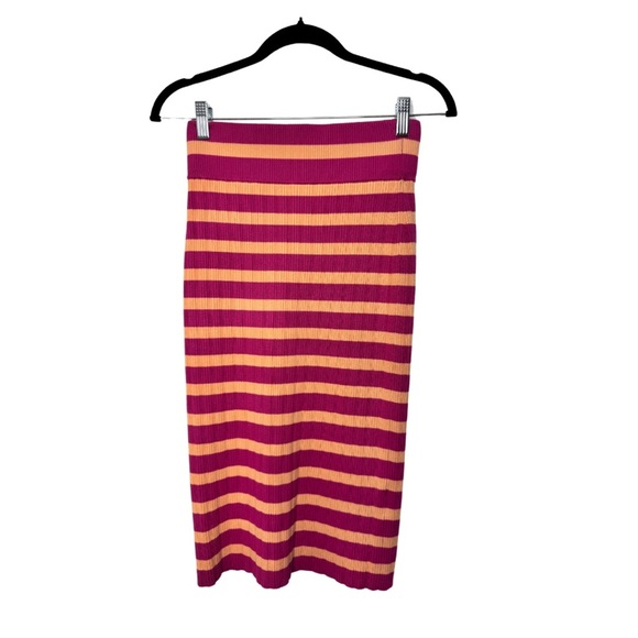 Club Monaco Ribbed Tube Skirt - Picture 2 of 9